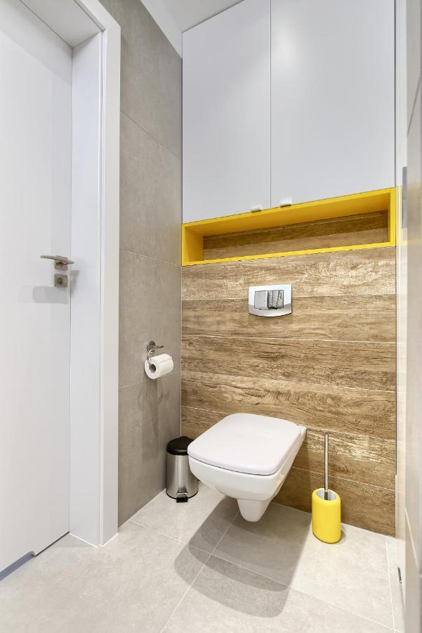 City Centre Modern Apartment Poznan Free Parking Екстериор снимка